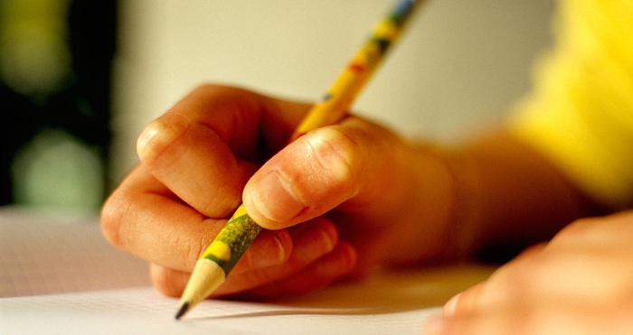 Concurs de eseuri pe tema discriminării pentru elevi