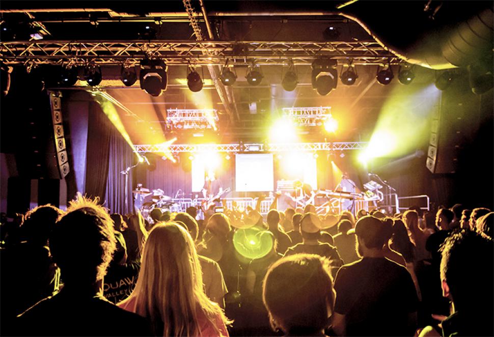 Concert Cargo, paradă a motocicliştilor şi peste 5.000 de turişti, în weekend la Rânca