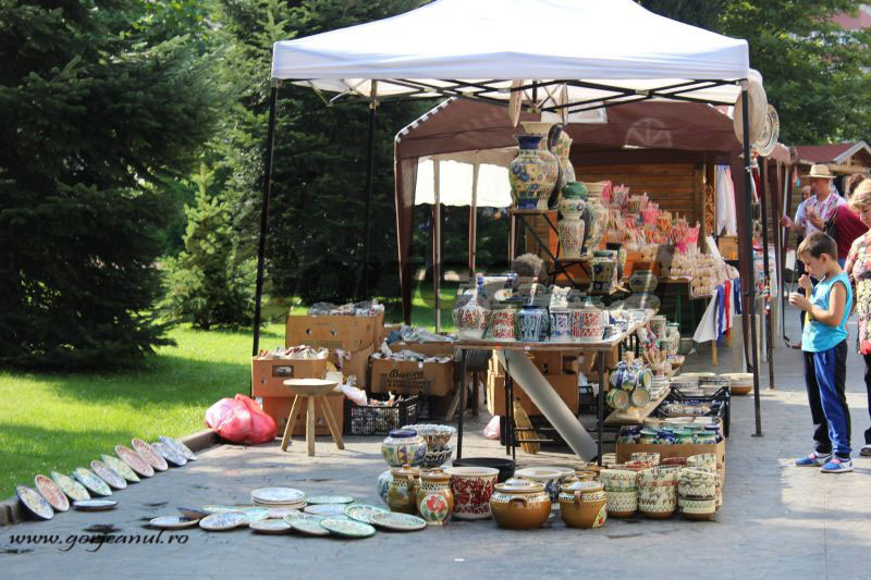 Ambasadorul României în Republica Belarus, prezent la Târgul Meșterilor Populari de la Târgu-Jiu