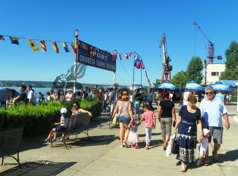 De Ziua Marinei Române pe Dunărea de Jos