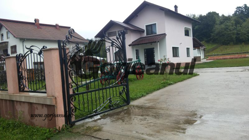 Descinderi la adresă greșită în Glogova