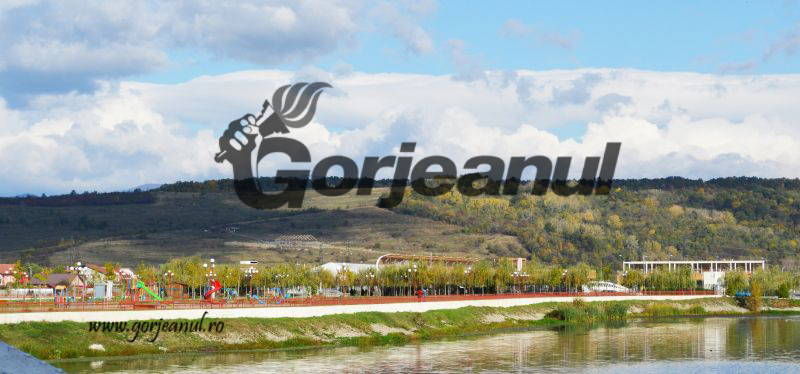 Aleea Cercetaşilor, pe Insuliţa Jiului