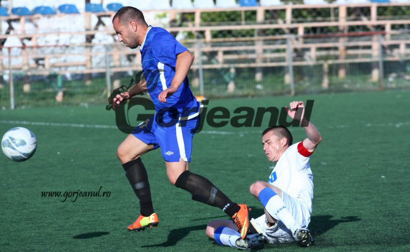 Ştiinţa Turceni se menţine lider în Liga a 4-a după un succes categoric! Vezi toate rezultatele din fotbalul judeţean
