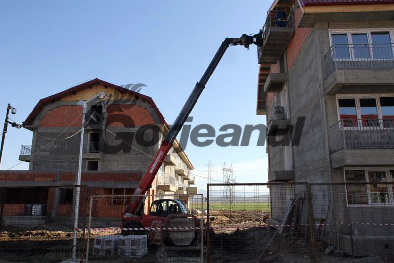 Recepţia locuinţelor sociale, decalată pentru octombrie