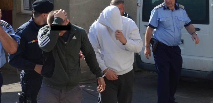 Au petrecut o noapte în arest după o tamponare