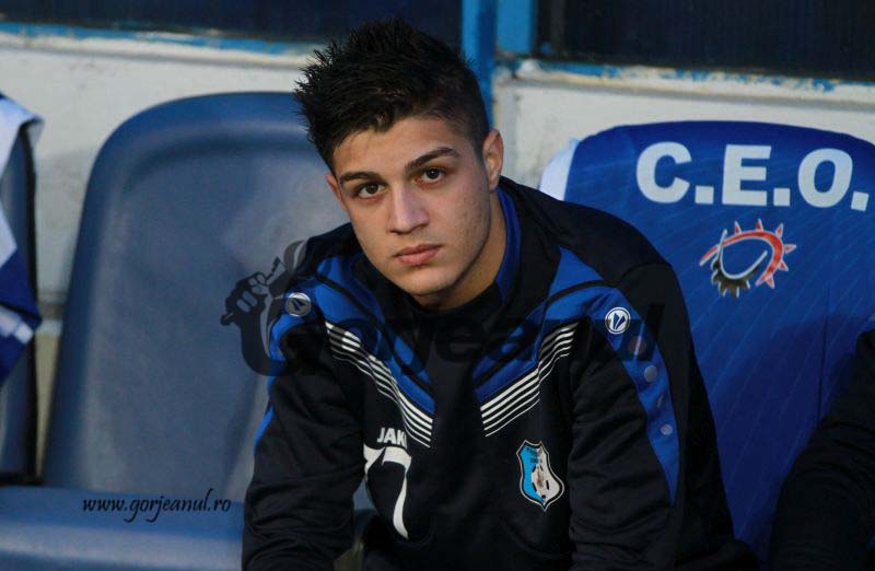 Se menţine regula U21!