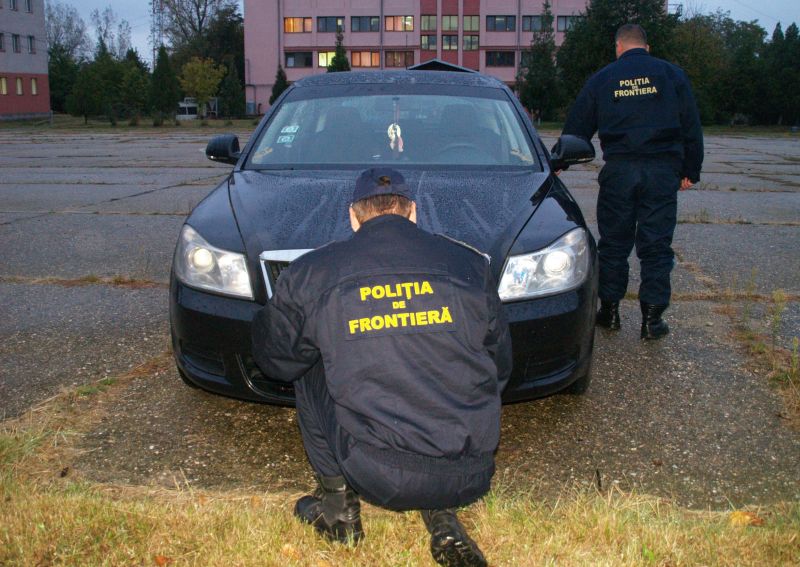 Tânăr din Gorj, prins la volanul unui autoturism căutat de autoritățile din Cehia