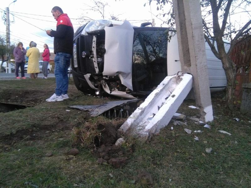 Accident spectaculos la Băleşti