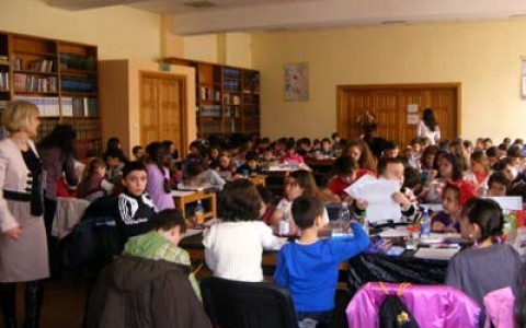 Concurs pentru elevii pasionați de protecția mediului înconjurător