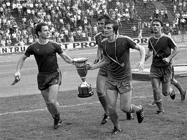 “Maximii” au pornit războiul cu rivalii: “Este o ură sportivă!”