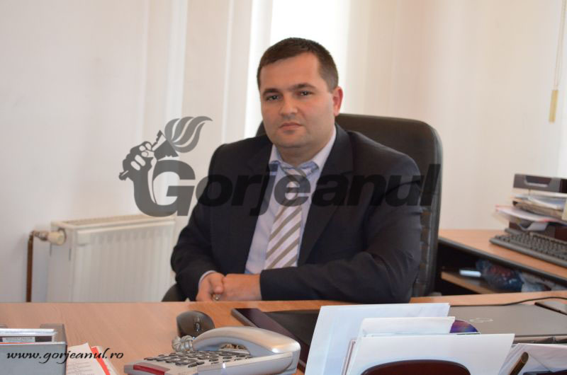 Interviu la zi de referință, cu Domnul DRAGOȘ VIOREL IONICĂ, Director General al S.C. GORJEANUL S.A. Tg. Jiu – “Tinerețea e vârsta pe care ți-o asumi prin preocupările și prin răspunderile pe care le ai”