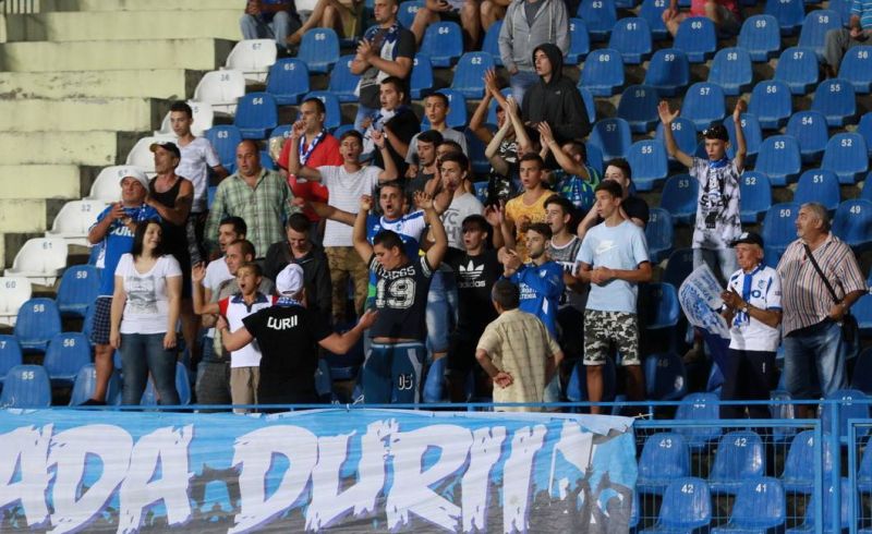 Suporterii Pandurilor nu mai vor “războaie”: “E datoria tuturor să scoatem echipa din insolvenţă”