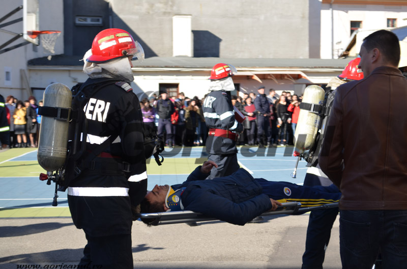 Simulare de cutremur la CNTV