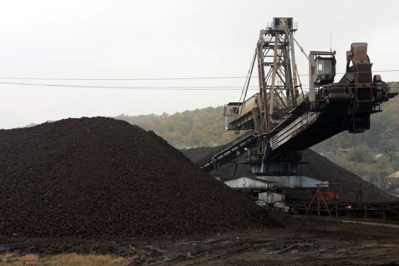 200.000 de tone de cărbune salvează minerii de la Husnicioara
