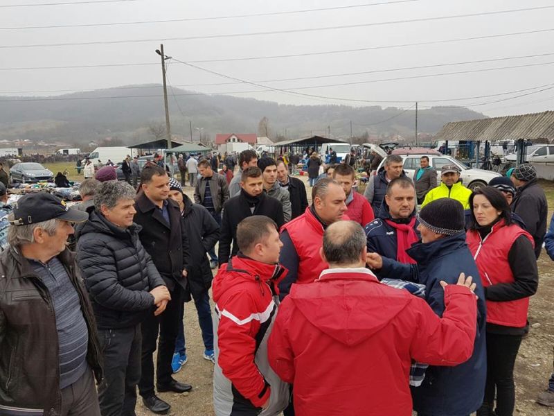 Echipa PSD Gorj, în târgurile săptămânale!