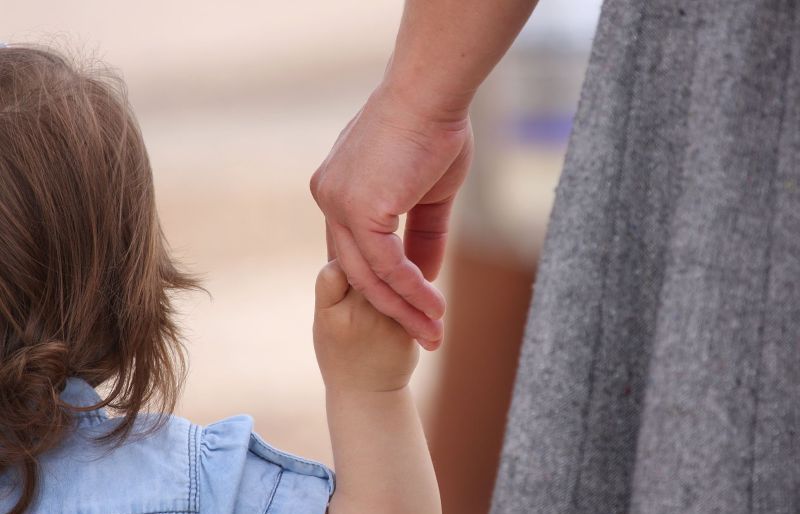 19 copii au fost adoptați de familii gorjene