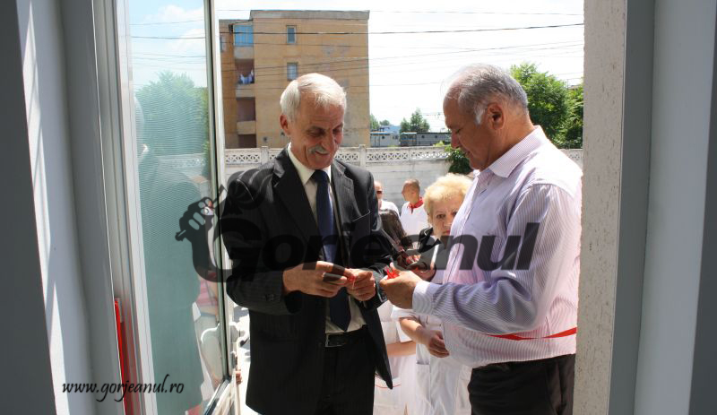 Ion Călinoiu, candidatul independent care continuă investiţiile în sănătatea gorjeană