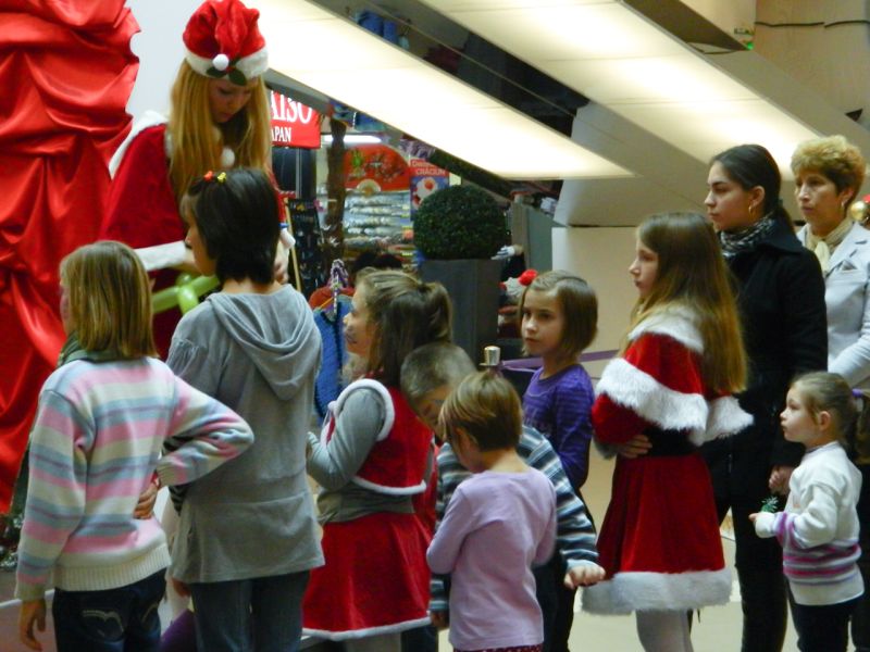 Concurs de colinde pentru elevii din Gorj