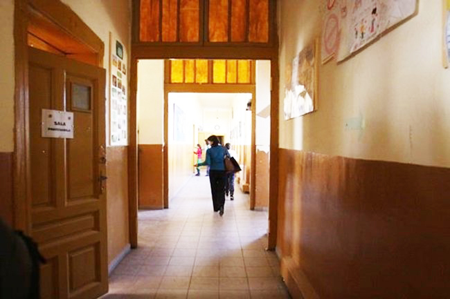 Profesori gorjeni, în Comisiile Naționale de Specialitate pe discipline