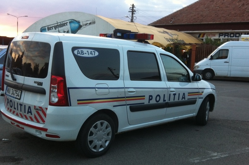 Accident la Bengești-Ciocadia: Șoferul a fugit de la fața locului