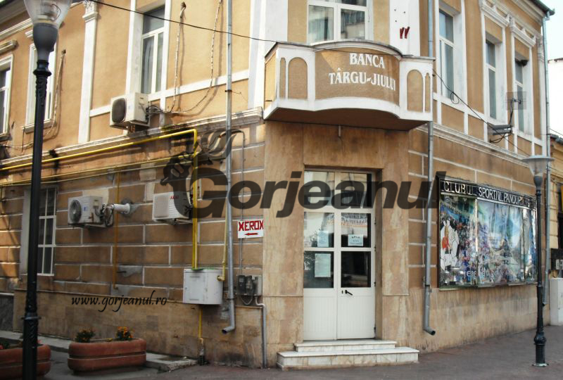 AGA Pandurii, întrunită azi! Amenda UEFA de 80.000 euro, pe tapet