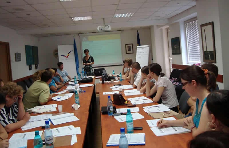 O nouă rundă de selecție a experților în management educațional