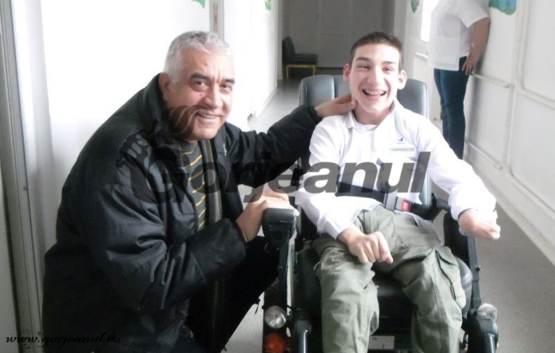 Visul unui băiat cu dizabilităţi a fost împlinit de Dumitru Cotrună