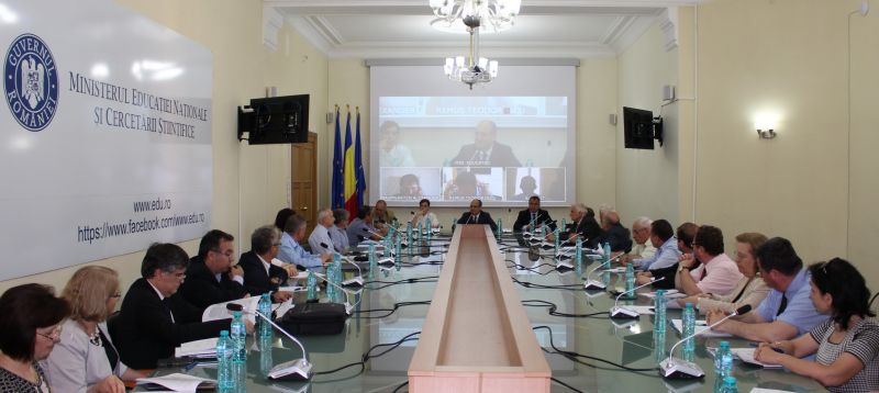 Metodologia de primire la studii și școlarizare a cetăţenilor străini, în dezbatere