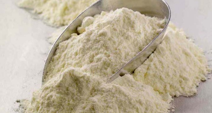 Peste două sute de copii beneficiază de lapte praf gratuit