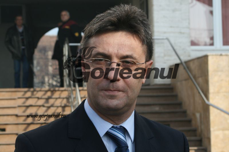 Procurorii au trimis, din nou, în instanță dosarul de delapidare al fostului director al SNLO