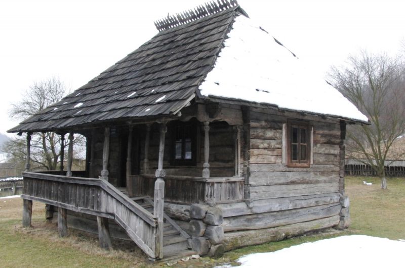 Candidatul de nota unu de la Muzeul Județean, supraveghetor la Casa Memorială “Tudor Vladimirescu”