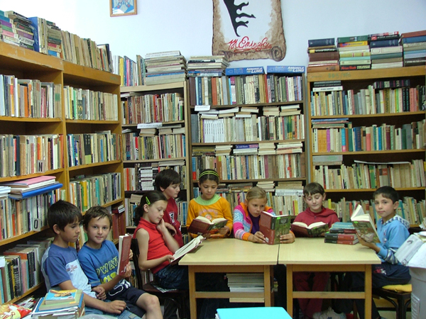 Au început înscrierile la Festivalul “Ana Blandiana”