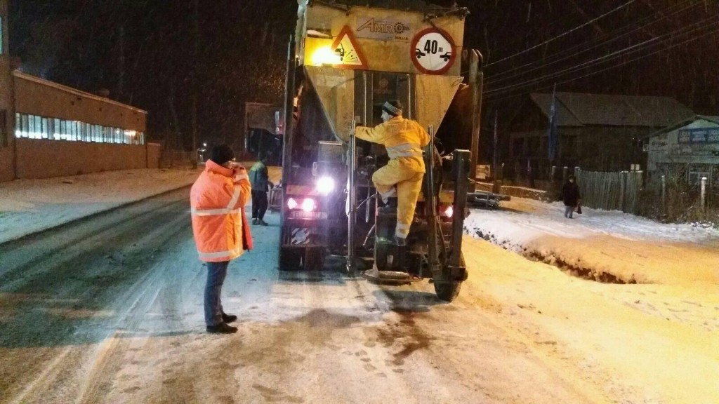 Se acţionează pe întreaga reţea de drumuri naţionale din Gorj