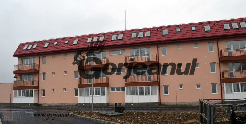 Anchete pentru repartizarea unor locuinţe, la Târgu-Jiu