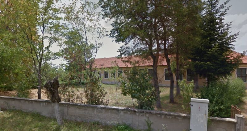 Cadru didactic cercetat pentru furt: Laptele și cornul preșcolarilor din Turcinești, în frigiderul de acasă al educatoarei