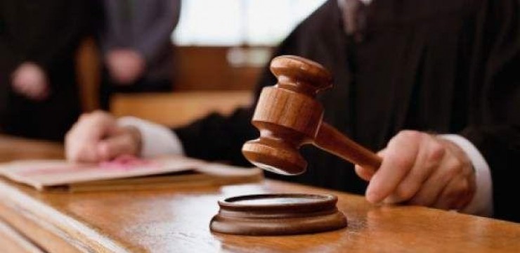 Bărbatul care a violat o tânără în camera unui cămin, timp de cinci ore, eliberat la Tribunalul Gorj