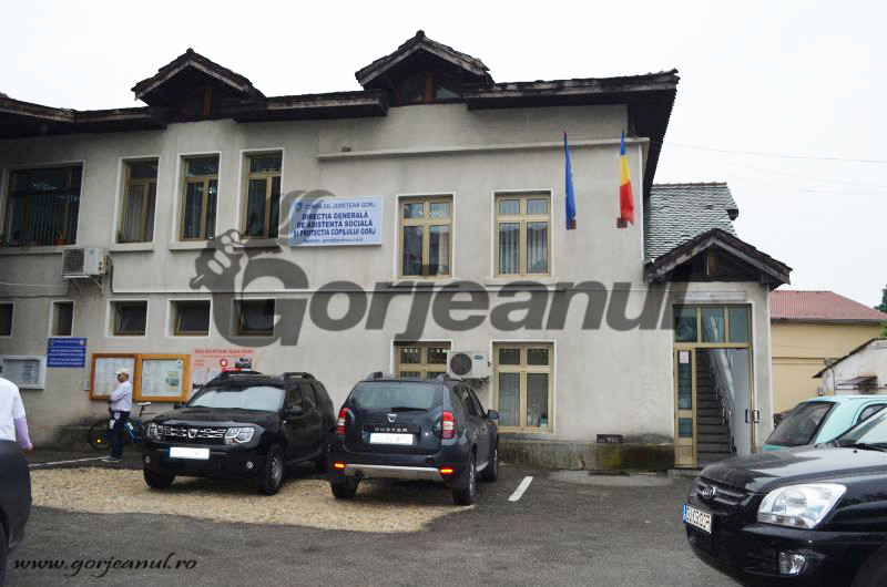 Telefonul Copilului de la DGASPC Gorj a sunat de 103 ori