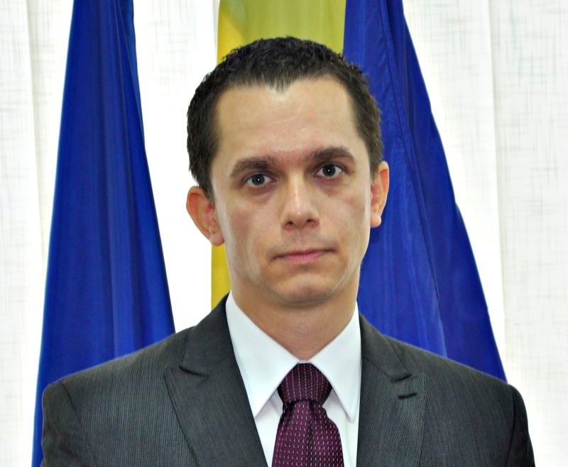 „Sufletul, ca o grenadă”. Un manifest poetic actualizat