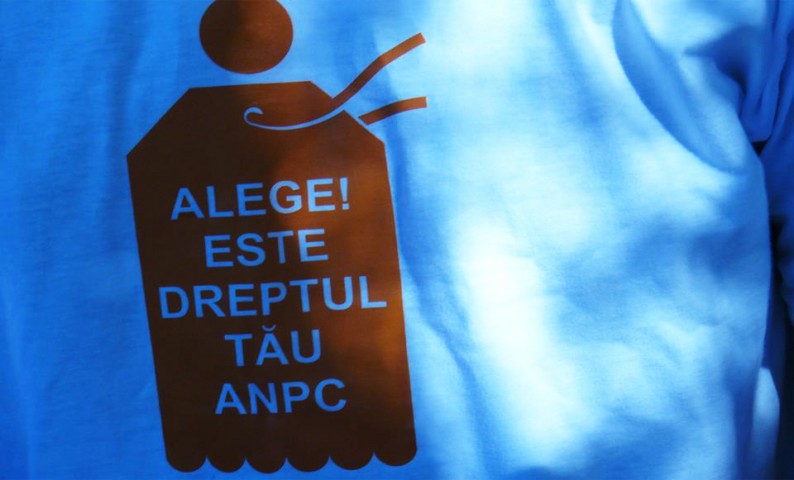 Elevii gorjeni, angrenaţi în competiţia „Alege! E dreptul tău!”