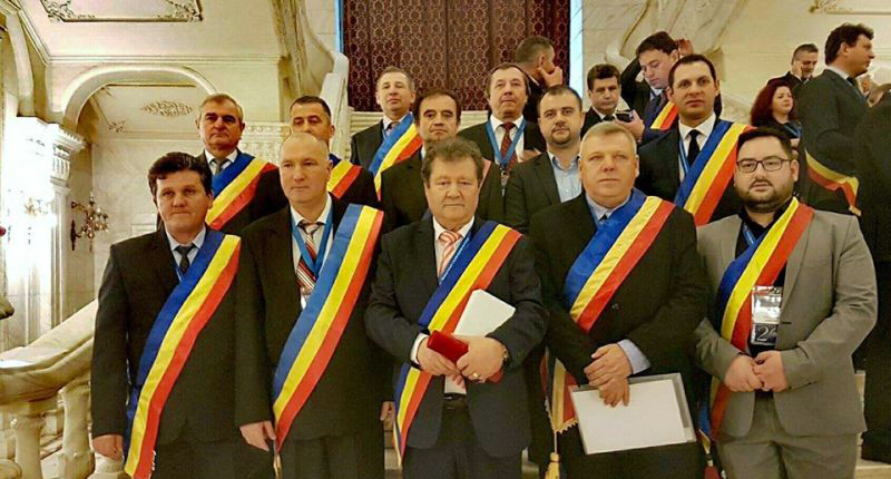 Cătănoiu și Drăgușin, primarii de șapte stele ai Gorjului