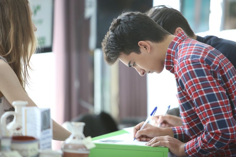 Programe internaționale de educație pentru viață și carieră