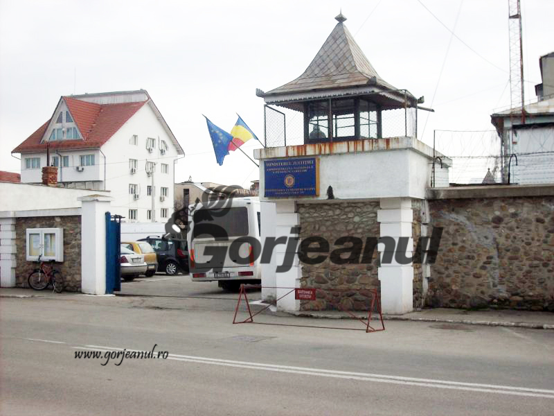 Afacerist urmărit internațional, dus în Penitenciarul Târgu-Jiu
