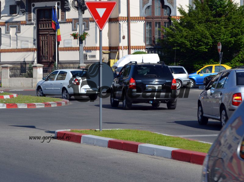 AJFP Gorj nu mai returnează contravaloarea timbrului de mediu