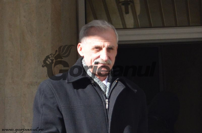 Gura târgului – Stănculete amenință cu demisia, Oprea viitor director medical