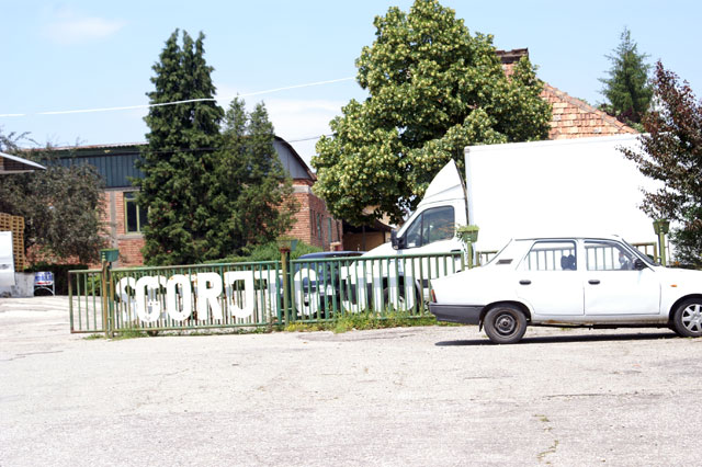 Licitaţie cu repetiţie pentru bunurile Staţiunii de Cercetare-Dezvoltare Horticolă