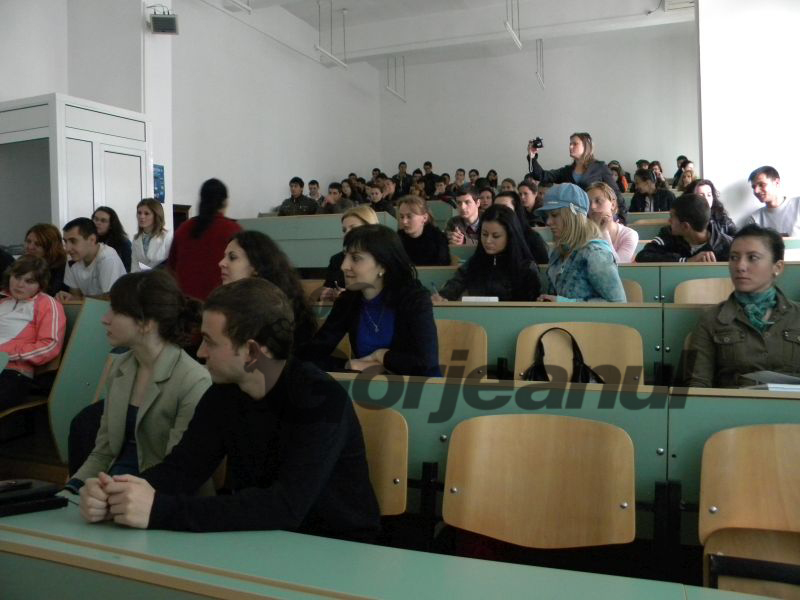 A crescut numărul studenţilor străini care studiază la Târgu-Jiu