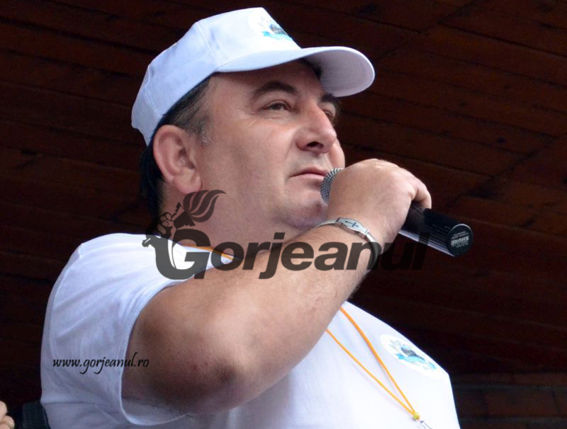 Gura târgului – Liderul Bădița trage sfori să-și promoveze fratele într-o funcție de conducere