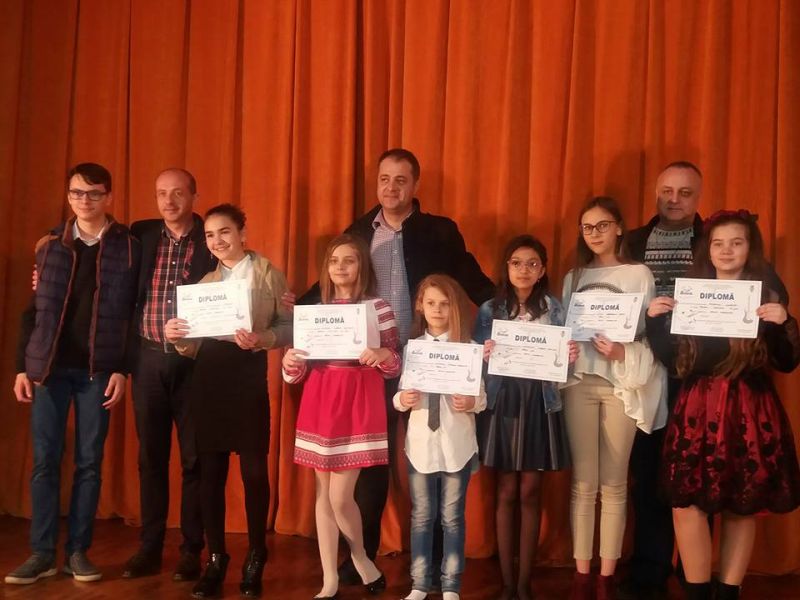 Noi premii pentru elevii Palatului Copiilor Târgu-Jiu și cei ai Clubului Copiilor Rovinari