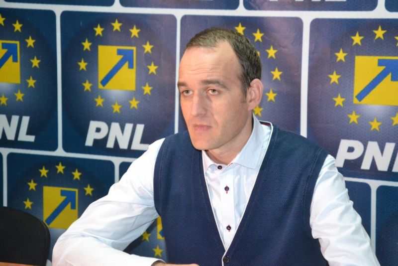 Vîlceanu amenință Primăria Târgu-Jiu cu inspectorii Curții de Conturi