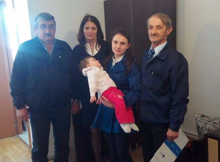 Cu sprijinul directorului David / Maria Răscol are propria locuință și a început o viață nouă